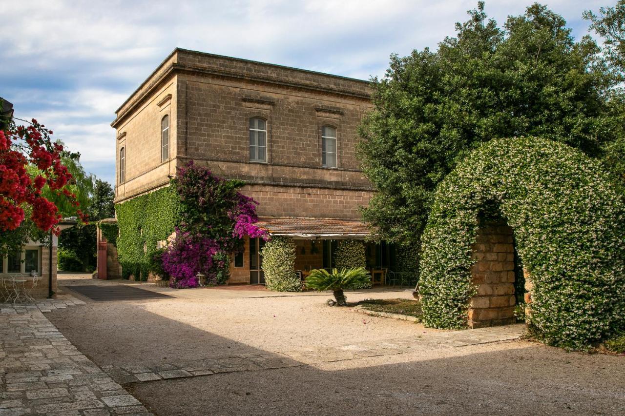 Masseria Baroni Nuovi Villa Bríndisi Exterior foto